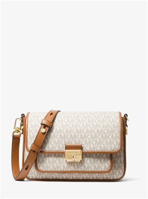 Michael Michael Kors Bradshaw Medium Leather 